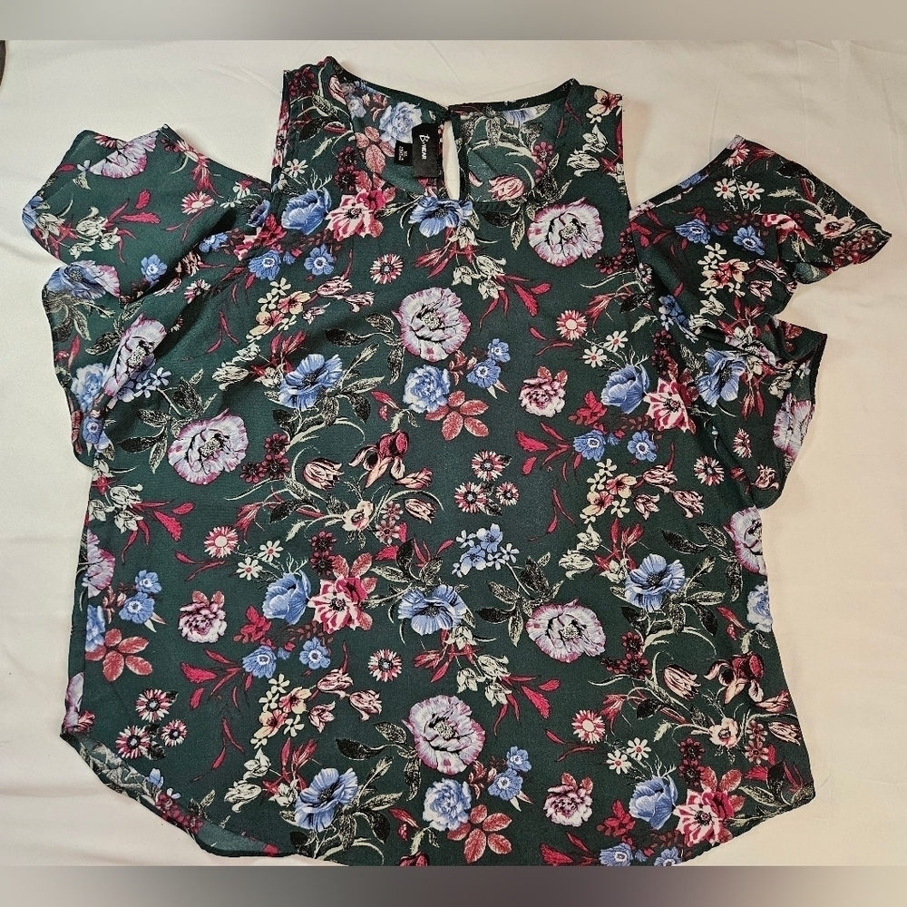 B Wear Womens Green Floral Cold Shoulder Short Sleeve Blouse Size XL